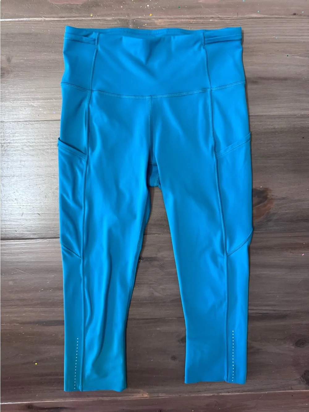 Lululemon Fast & Free Crop Nulux 19” Legging Women’s 6 Capri Blue